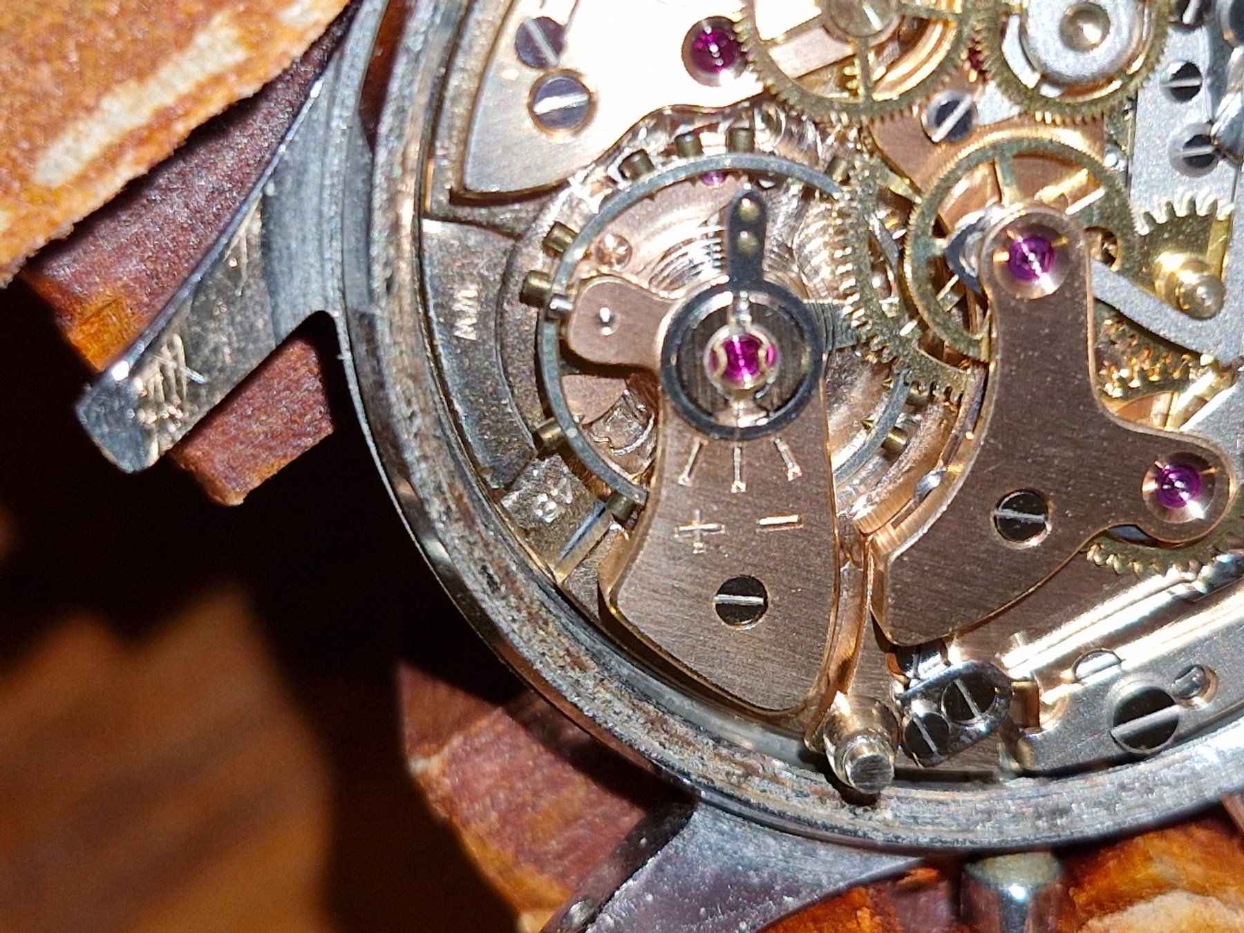 Longines Orologi: Vintage Chronograph mit Handaufzug – Usato da Birrhard venduto da Marki-Mark 6
