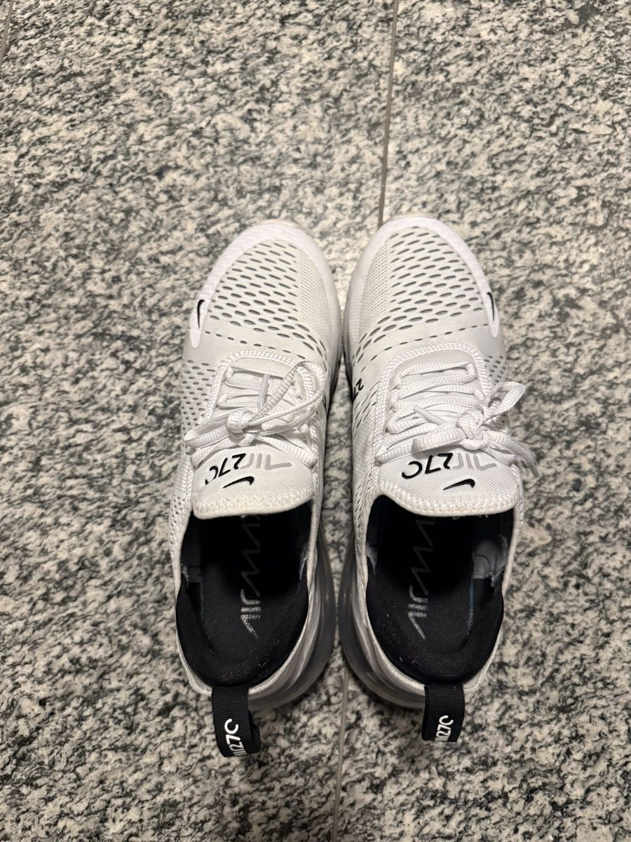 Nike Scarpe da uomo: Nike Air Max 270 weiss 43 – Usato da Chur venduto da Juventino1997 1