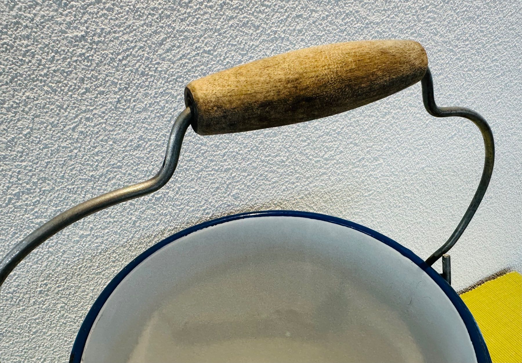 Altro per la casa: Emaille Kessel / Eimer, mit blauem Rand,  MERKER SCHWEIZ – Difettoso da Jonschwil venduto da zni_65m7 8