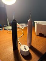 2x Elektrische Zahnbürste von Oral B