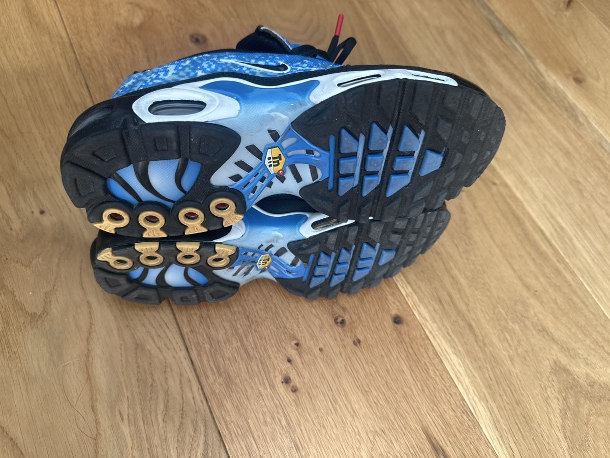 Nike Herrenschuhe: Nike Tn Napoli – Gebraucht aus Founex von reb_fws9 3