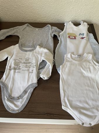 Baby-Bundle Set 0–3-6 Monate – Bodies, Shirts, Hosen(12 Stk)