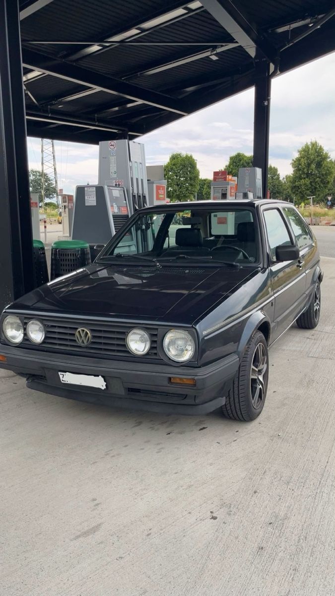 VW Automobili: Golf 2 1.3 Liter – Usato da Buchs ZH venduto da dh2044