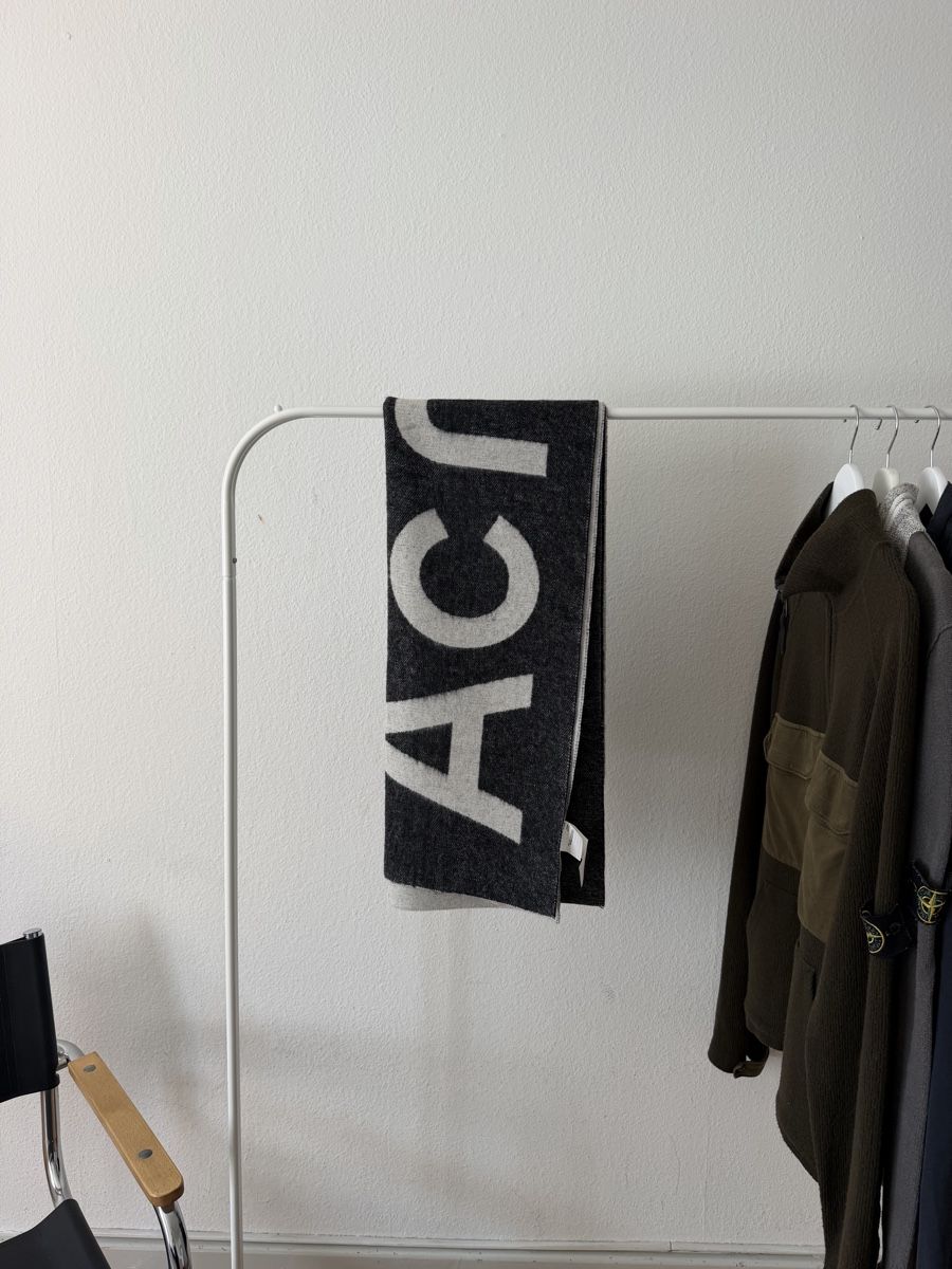 Acne Studios Foulards, Tücher & Schals: Acne Studios Schal / Scarf  – Neu (gemäss Beschreibung) aus Gordola von lance235 2