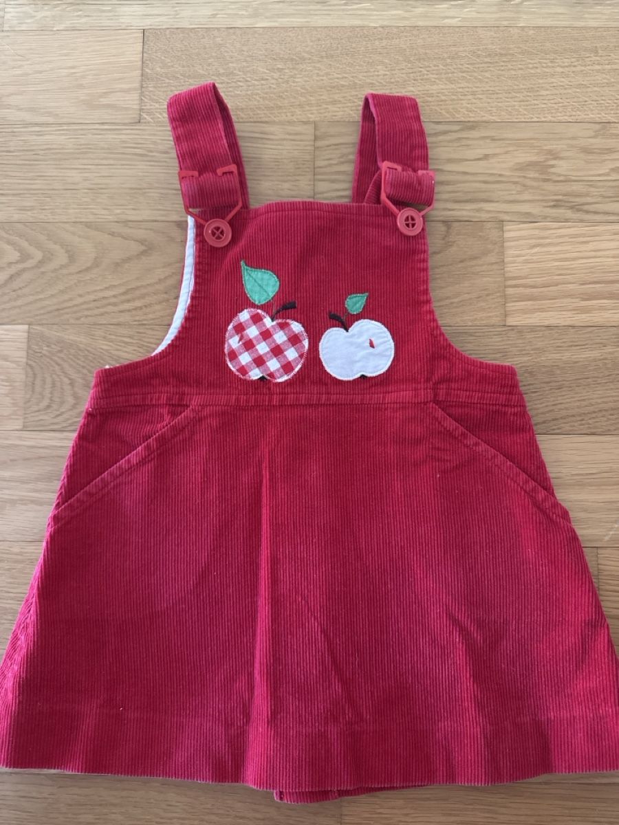Robes et jupes: Kleid rot Grösse 92 – D'occasion à Dielsdorf par nad_r69c