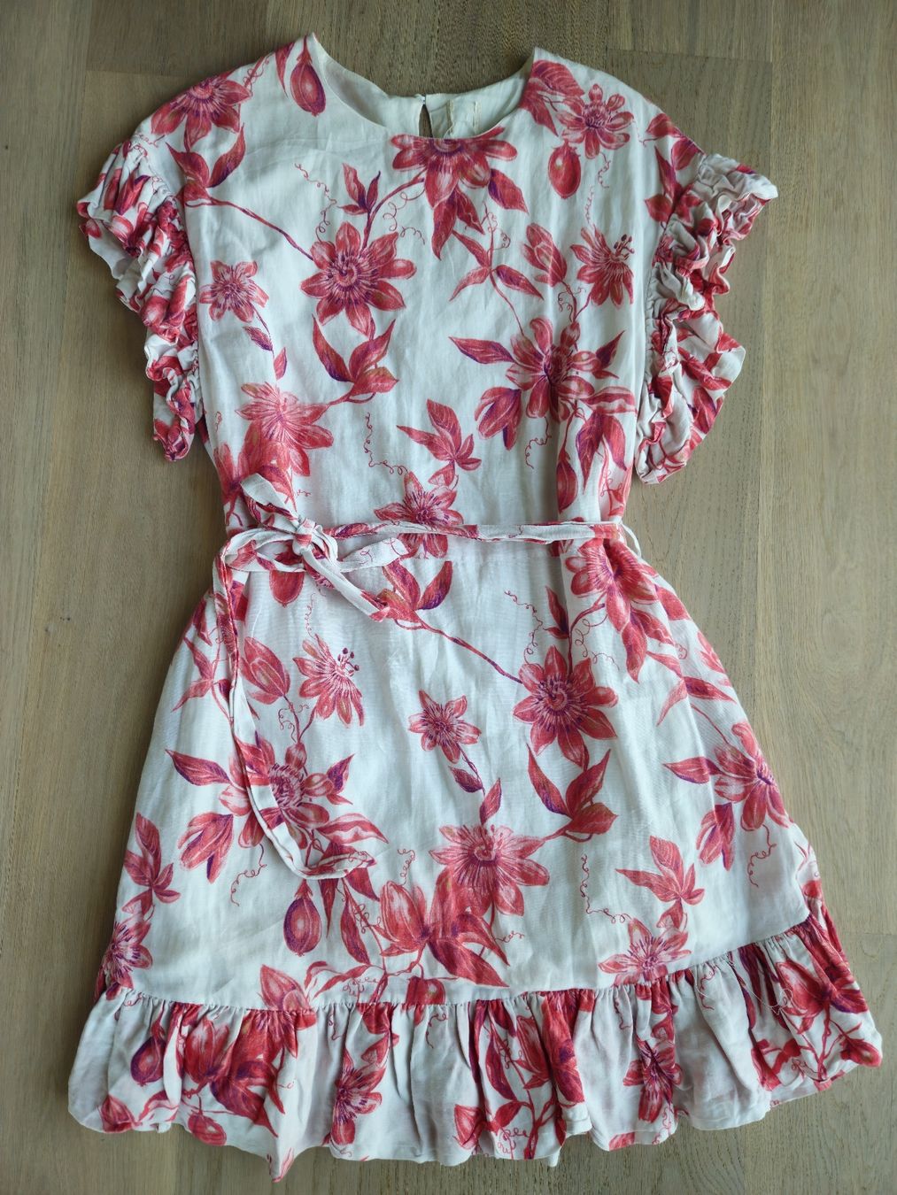 H&M Vestiti: Sommerkleid mit Leinenanteil – Usato da Effretikon venduto da Shopmycloset8