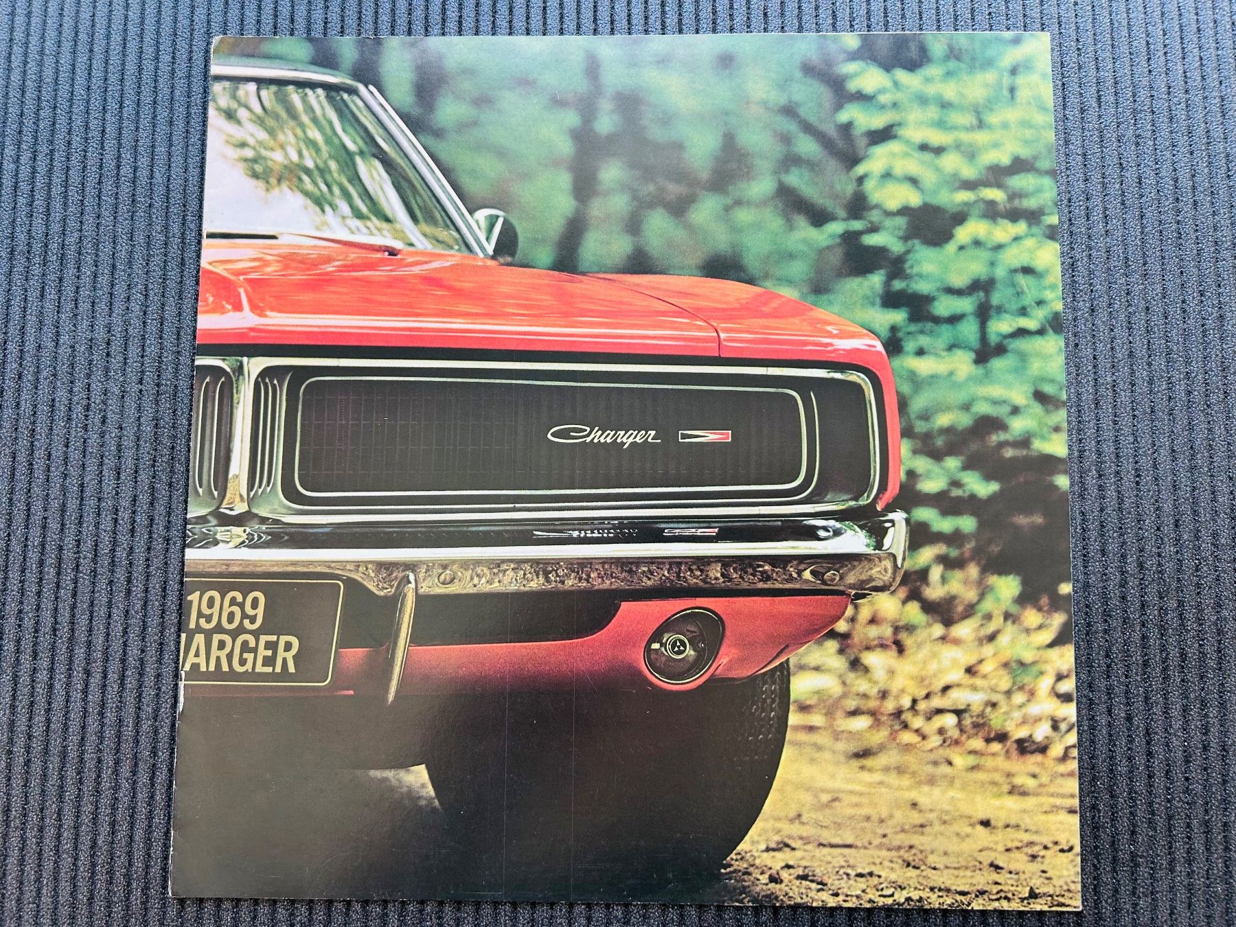 Dodge Documenti: Dodge Charger Original Brochure 1969 – Usato da Herrliberg venduto da surfcafe