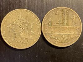 France, 10 Fr 1984 bronze 