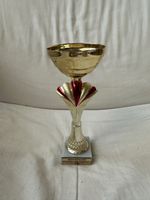 Goldener Pokal