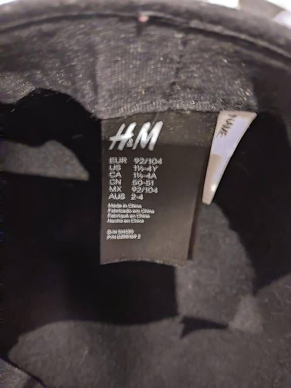 H&M Sonstige Mädchenkleider: Kinderhut, schwarz, Grösse 1.5 - 4 Jahre – Gebraucht aus Stalden (Sarnen) von minusch015 1