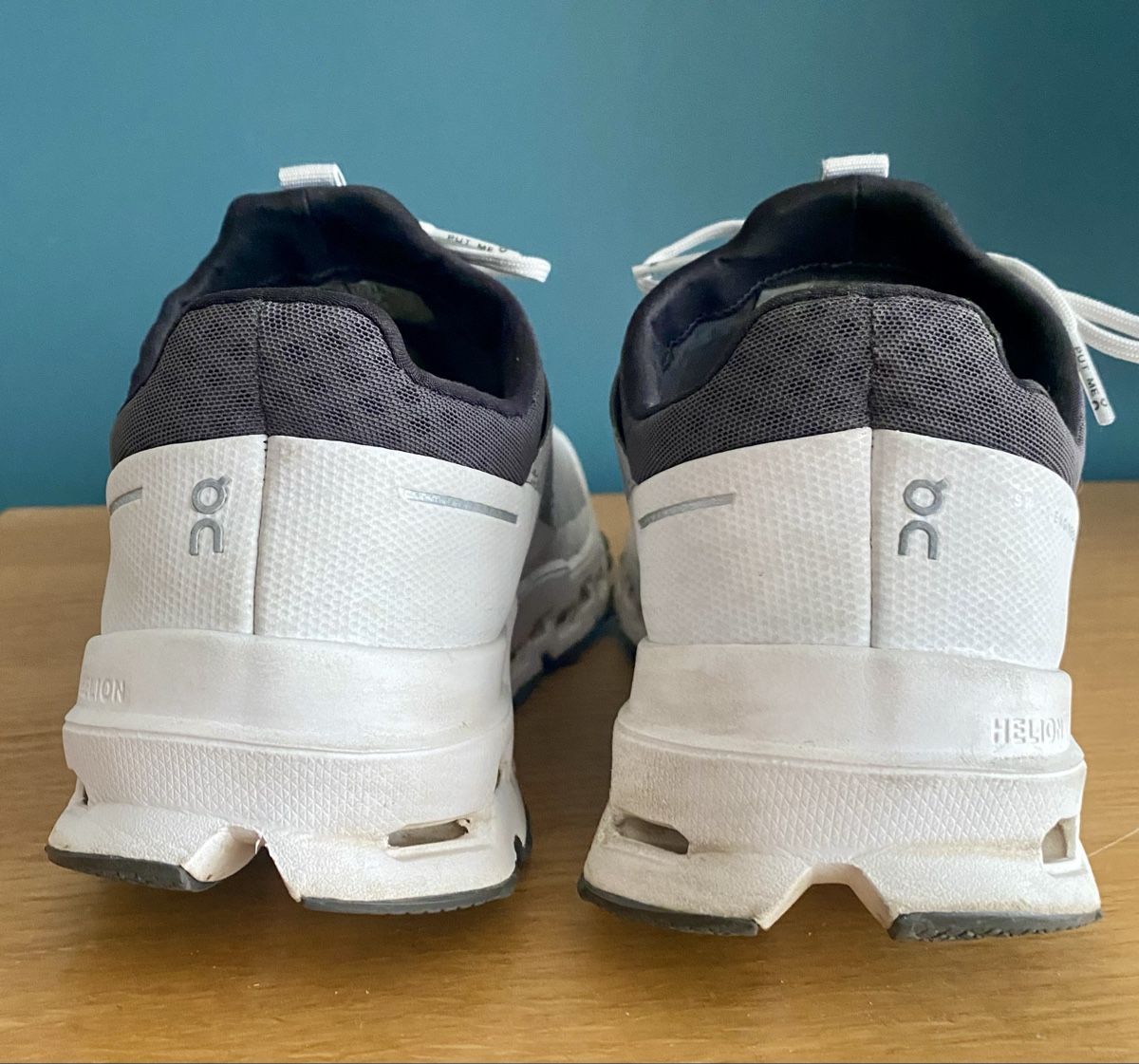 On Scarpe da uomo: Chaussures On Running gris taille 42 – Usato da Lausanne venduto da Lyl-ch 2