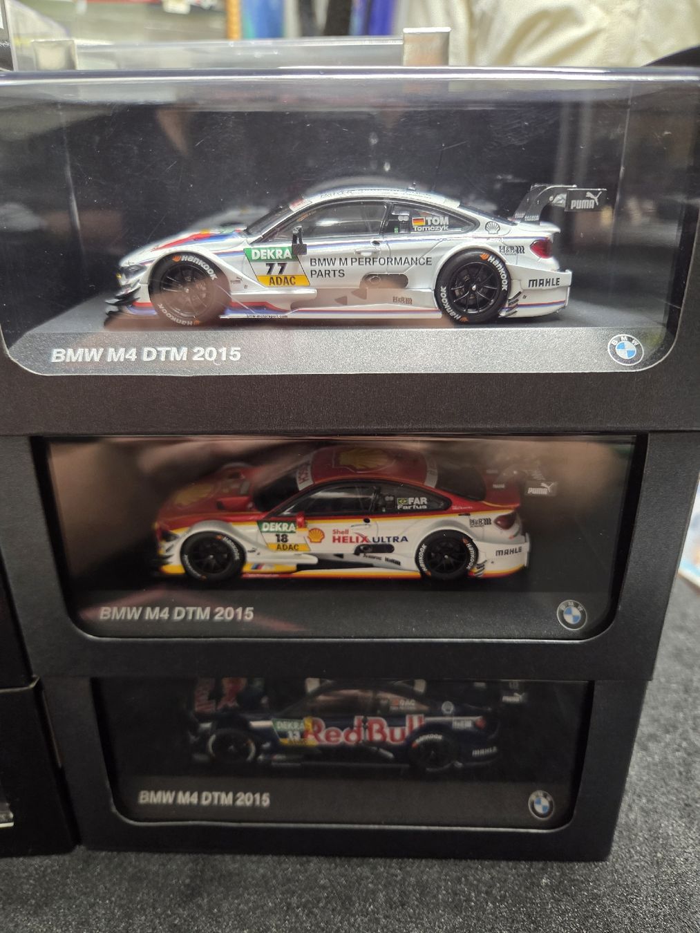 BMW Modellini d'auto: BMW  Sammlung 15 Stk.1/43 – Usato da Wetzikon ZH venduto da AmacherM 3
