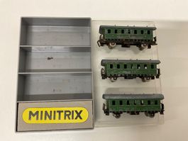 Minitrix Schiebetrix drei Wagen im Set, defekt und Bespielt