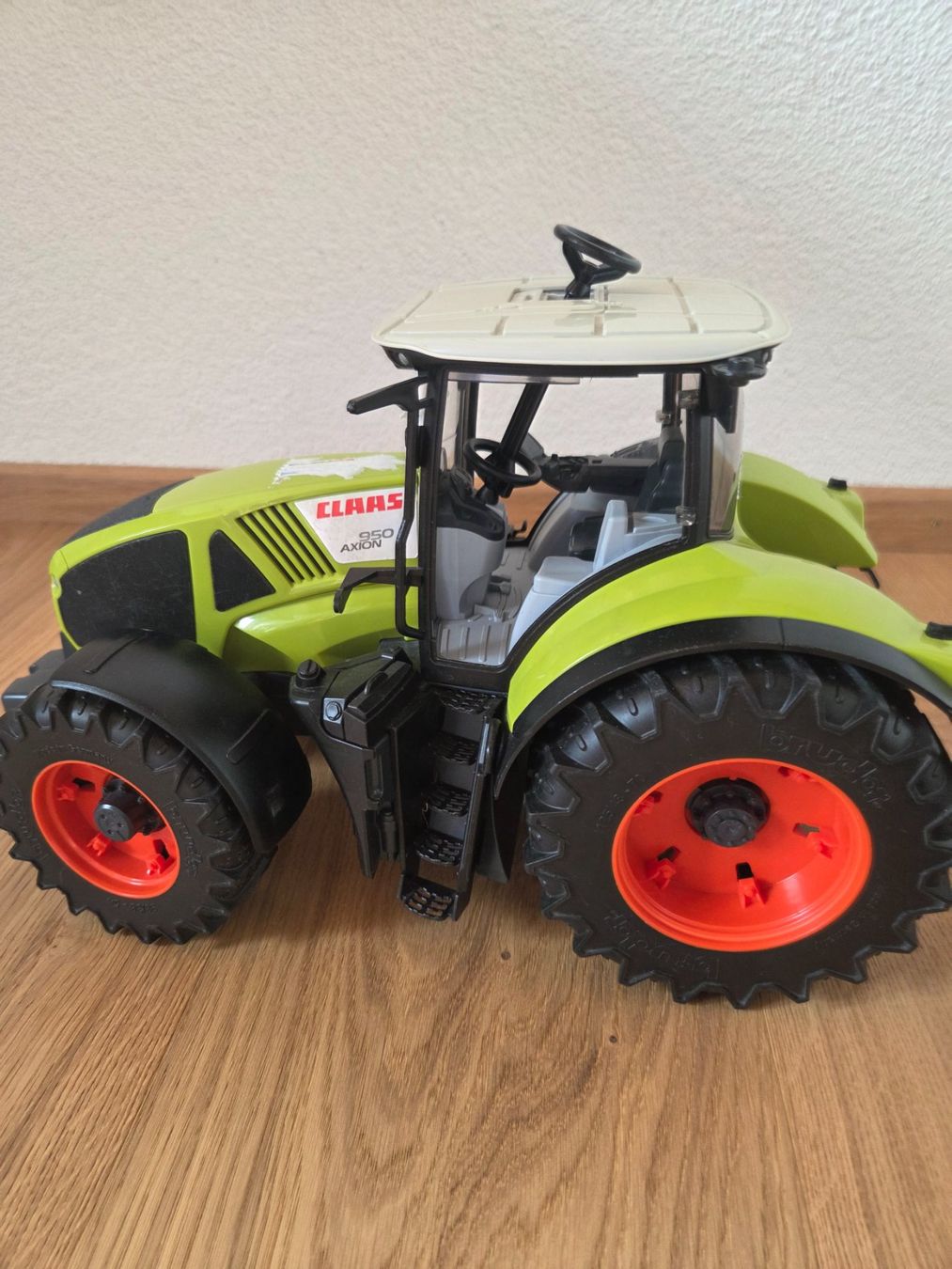 Bruder Giocattoli: Bruder Claas Traktor – Usato da Bad Ragaz venduto da jasmineh 1