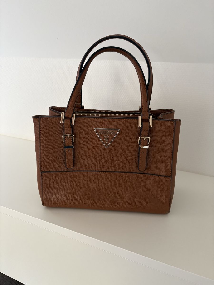 Guess Borse da donna: Guess Handtasche braun – Usato da Walzenhausen venduto da __lealu