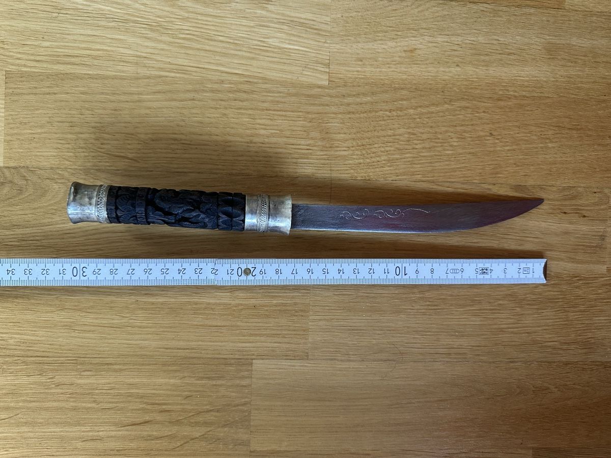 Besteck: Antikes Messer aus Asien mit Scheide, Handarbeit – Gebraucht aus Aesch BL von mc-x-92 4