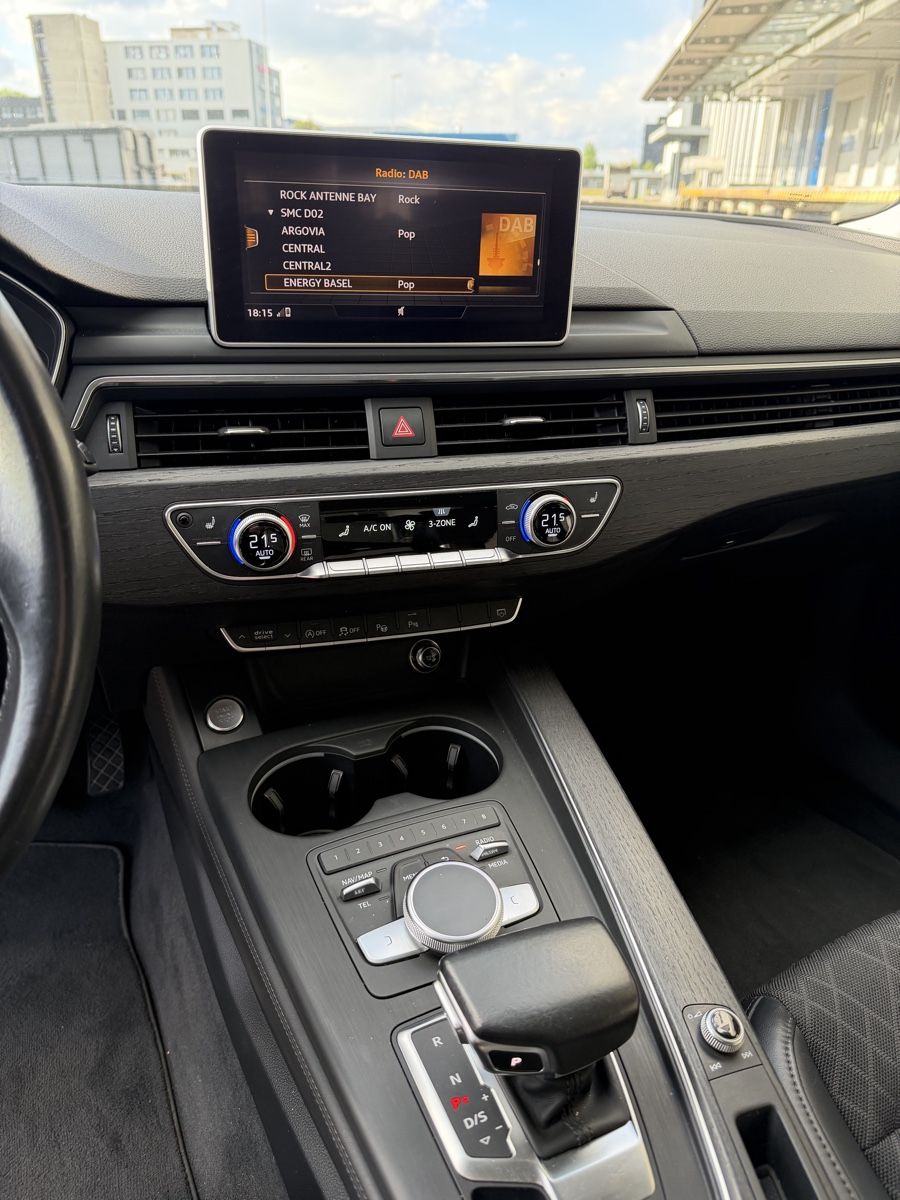 Audi Automobili: Audi A4 - 2.0 TDI - S-Tronic – Usato da Heerbrugg venduto da Granit3 5
