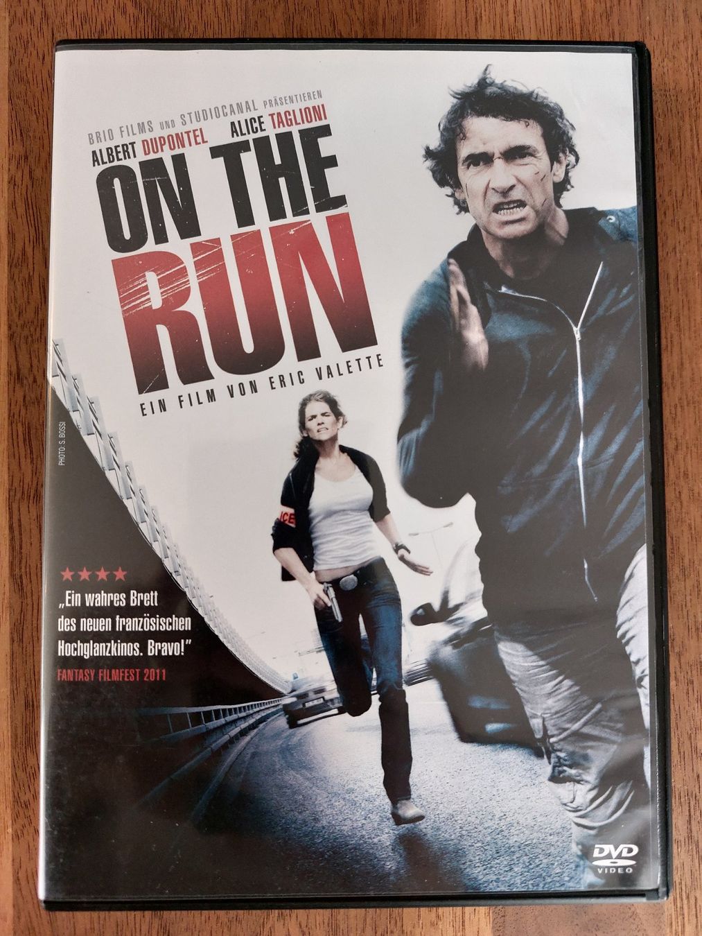 Alle DVDs: DVD - On the Run – Gebraucht aus Rheinfelden von Onyx74