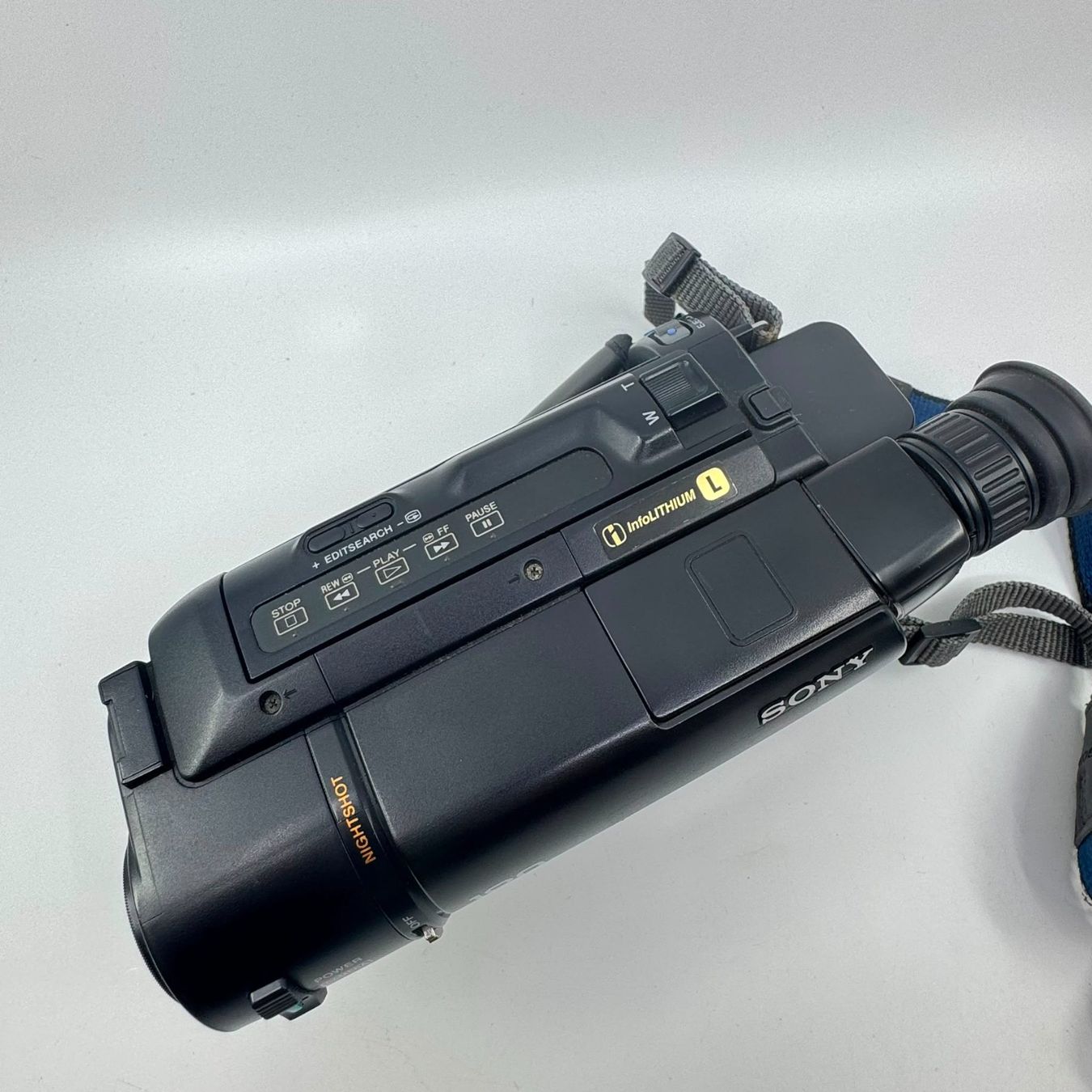 Sony Caméscopes: Sony Handycam Vision CCD-TRV16 Kamera – D'occasion à Herisau par Seyashop1 2