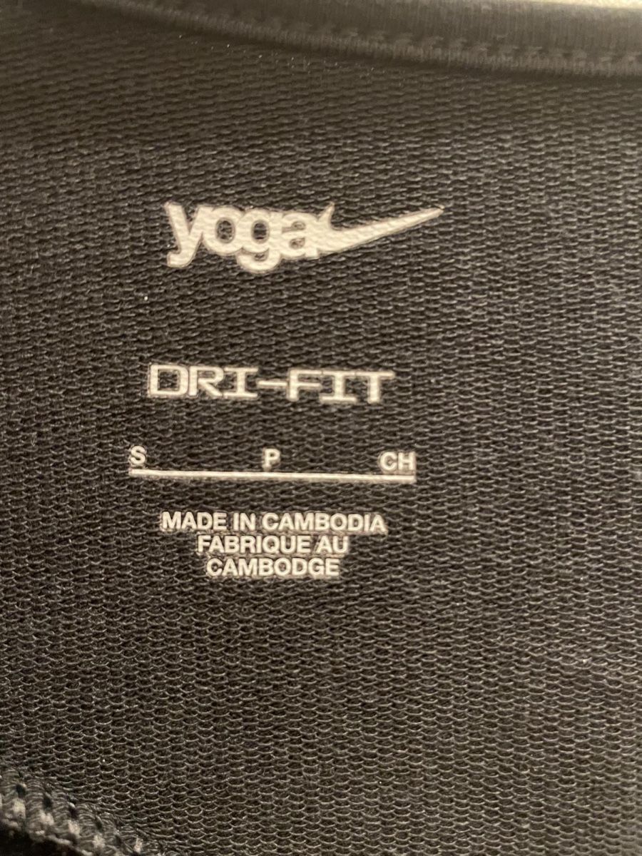 Nike Jumpsuits: Overall / Jumpsuit Nike / Yoga – Neu (gemäss Beschreibung) aus Dübendorf von Sebashop 3