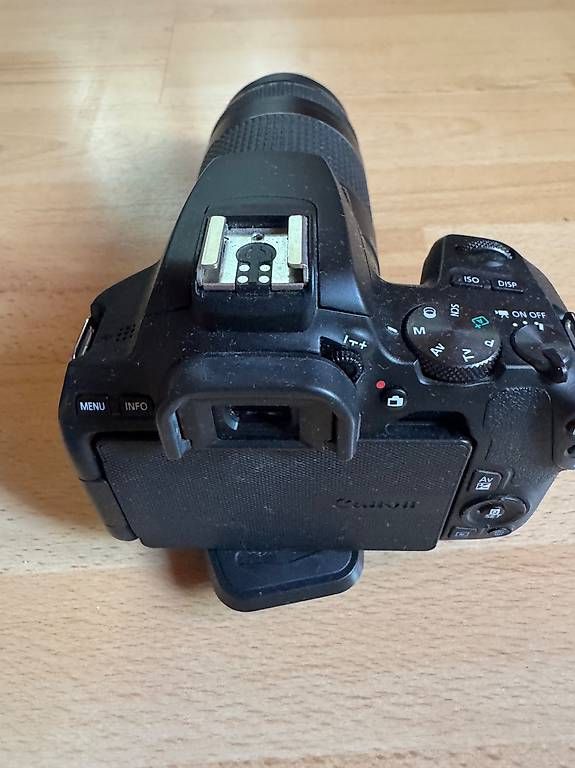 Fotocamera: Canon EOS + Trépied +Sacoche+ Objectif (2) – Usato da Sorens venduto da car_j95c 2
