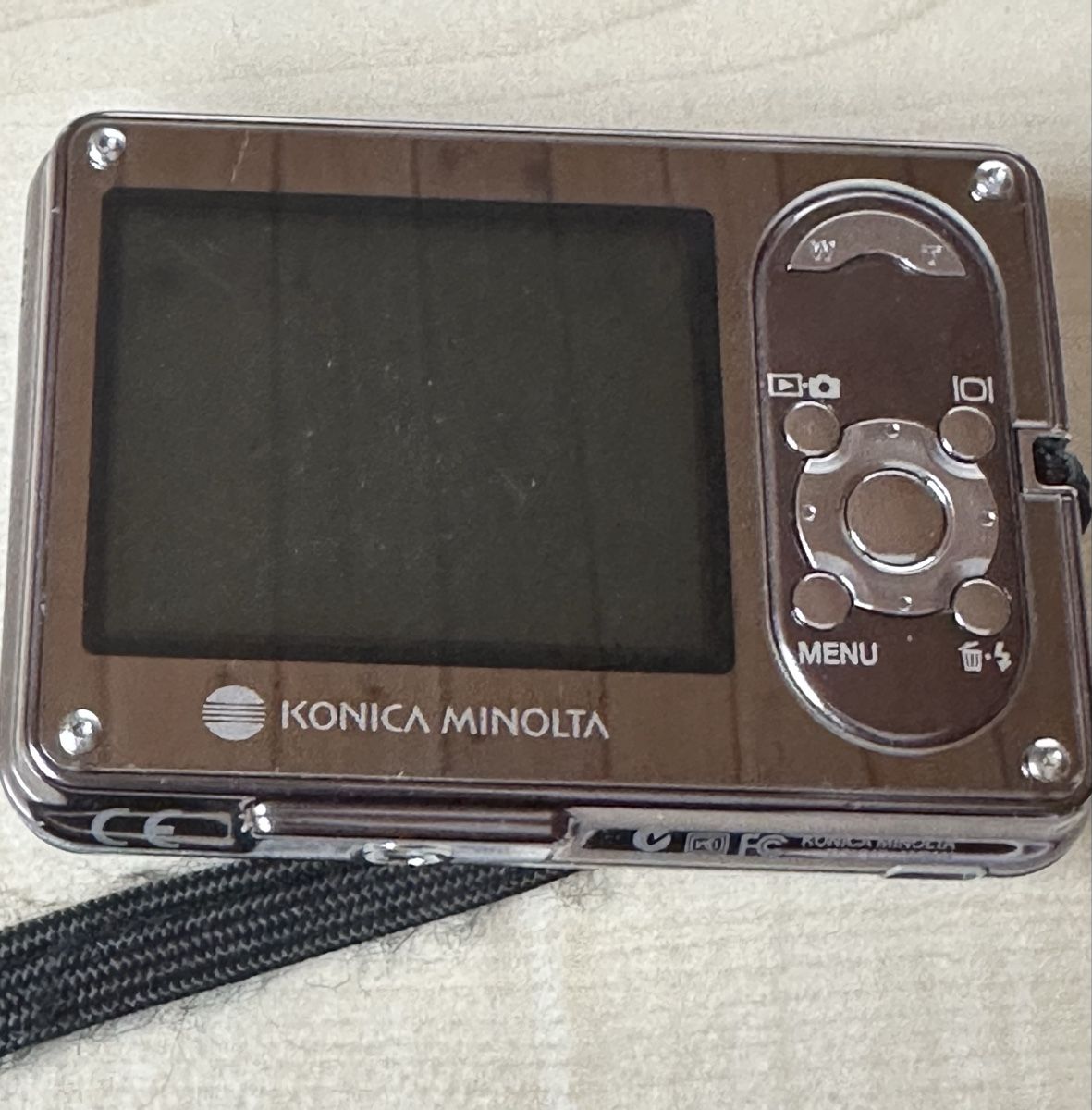 Minolta Fotocamera: Konica Minolta DiMAGE X 1 – Usato da Bauma venduto da Vado 1