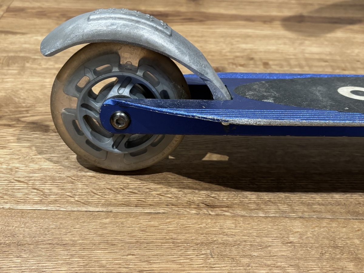 Micro Kickboard: Micro Scooter / Kickboard / Trottinett – Usato da Jona venduto da E-Flohmi8646 4