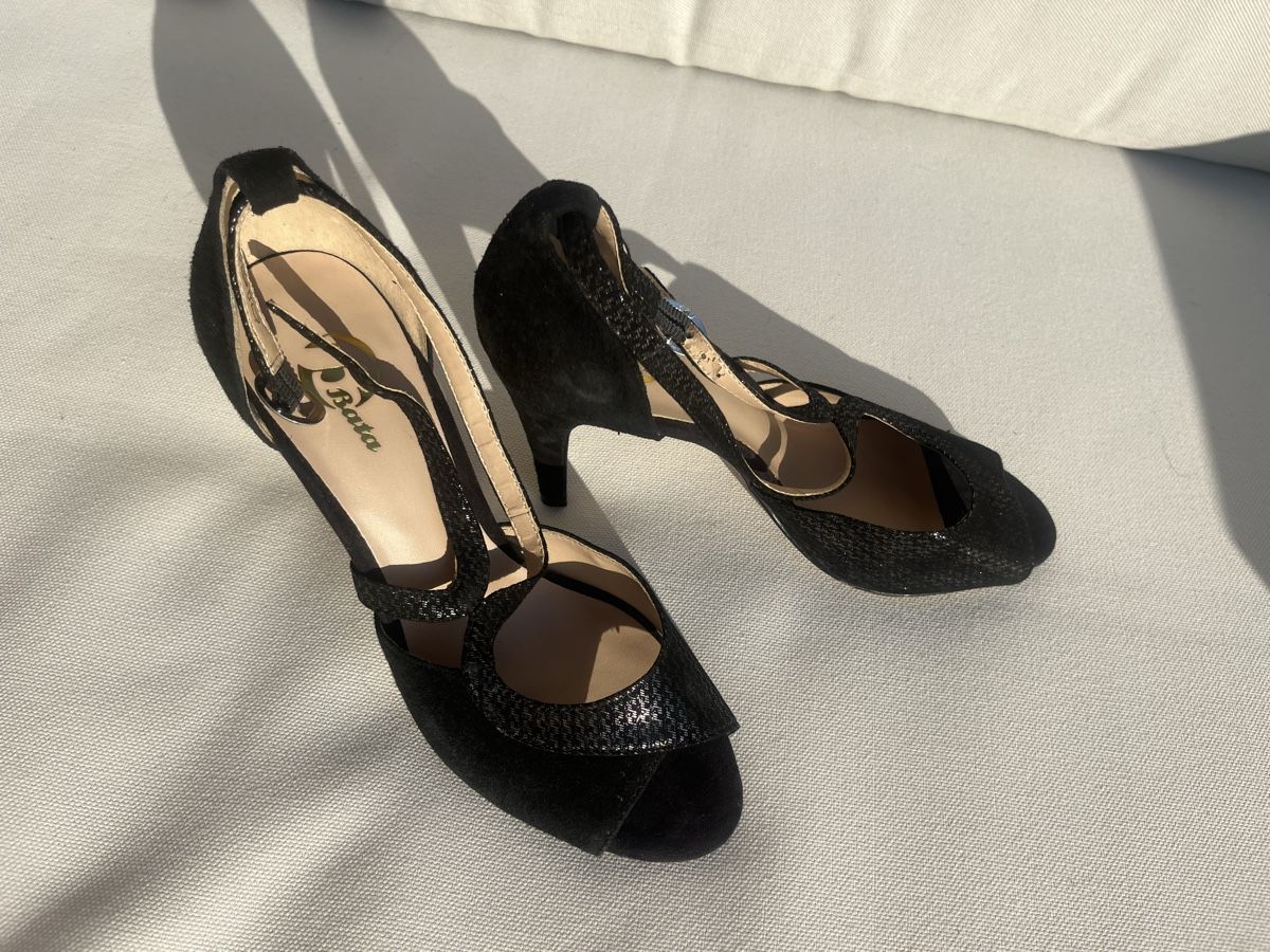 Chaussures femmes: Bata Stilettos 38 schwarz – D'occasion à Uster par yallagirl 3