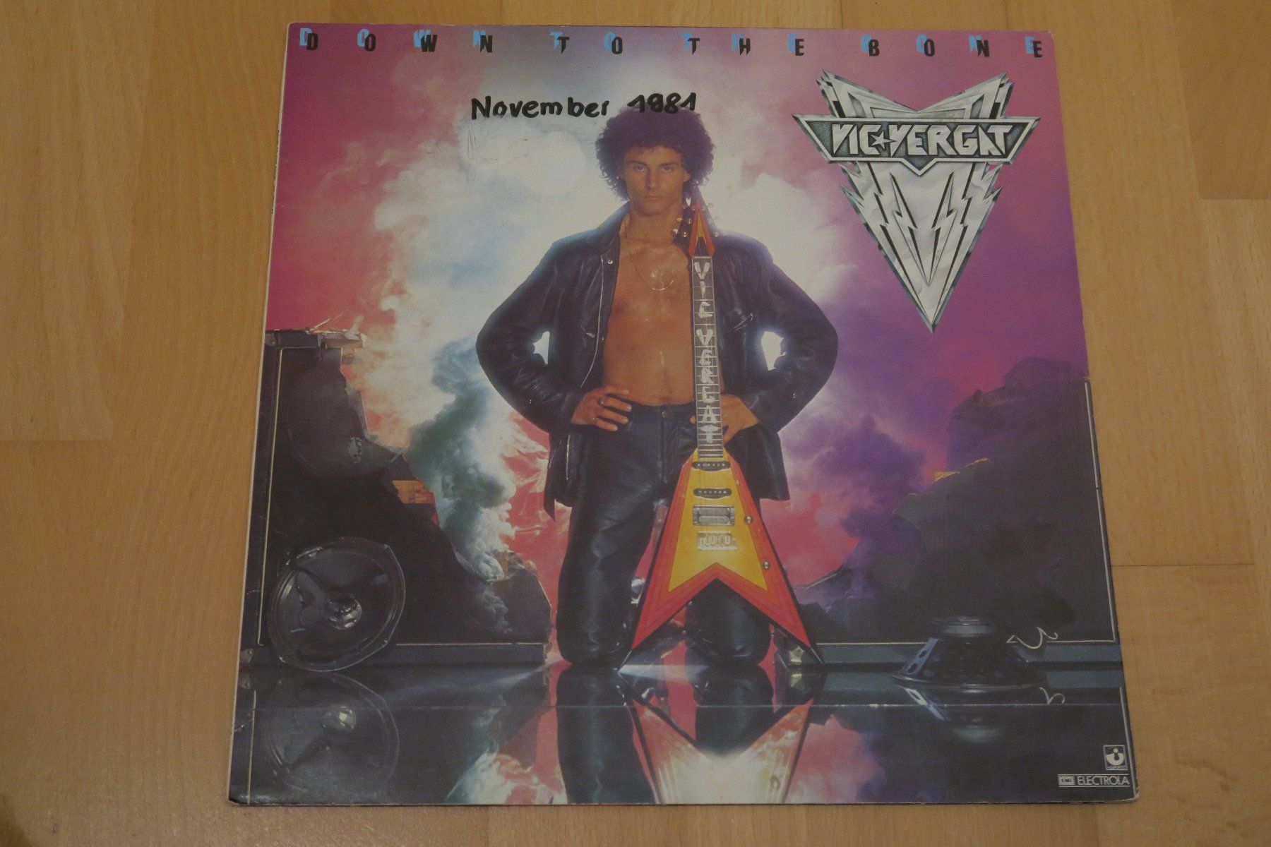Schallplatten: Vic Vergat – Down To The Bone – Gebraucht aus Thun von Karibu70