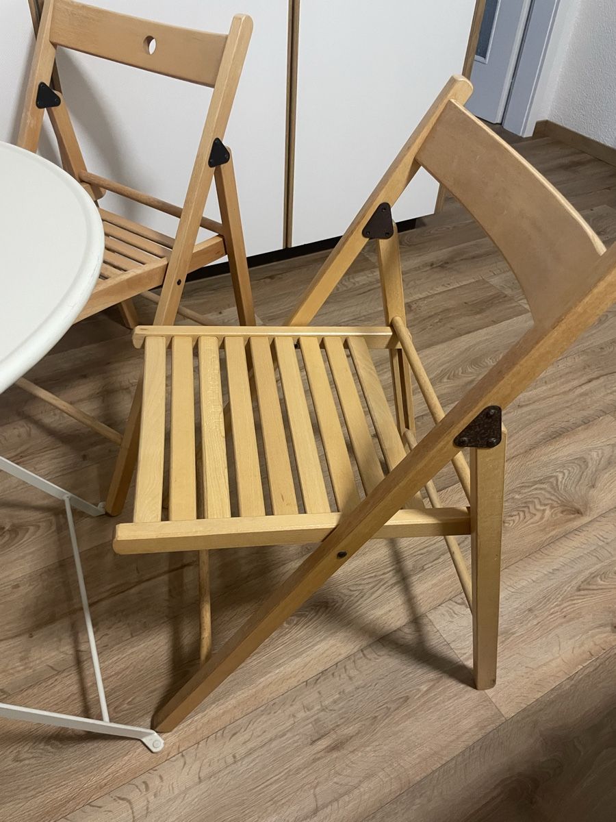 Tische: Round Table  – Gebraucht aus Biel/Bienne von kat_cl6y 1