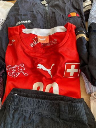 Sehr grosses Kleiderpacket Gr.S