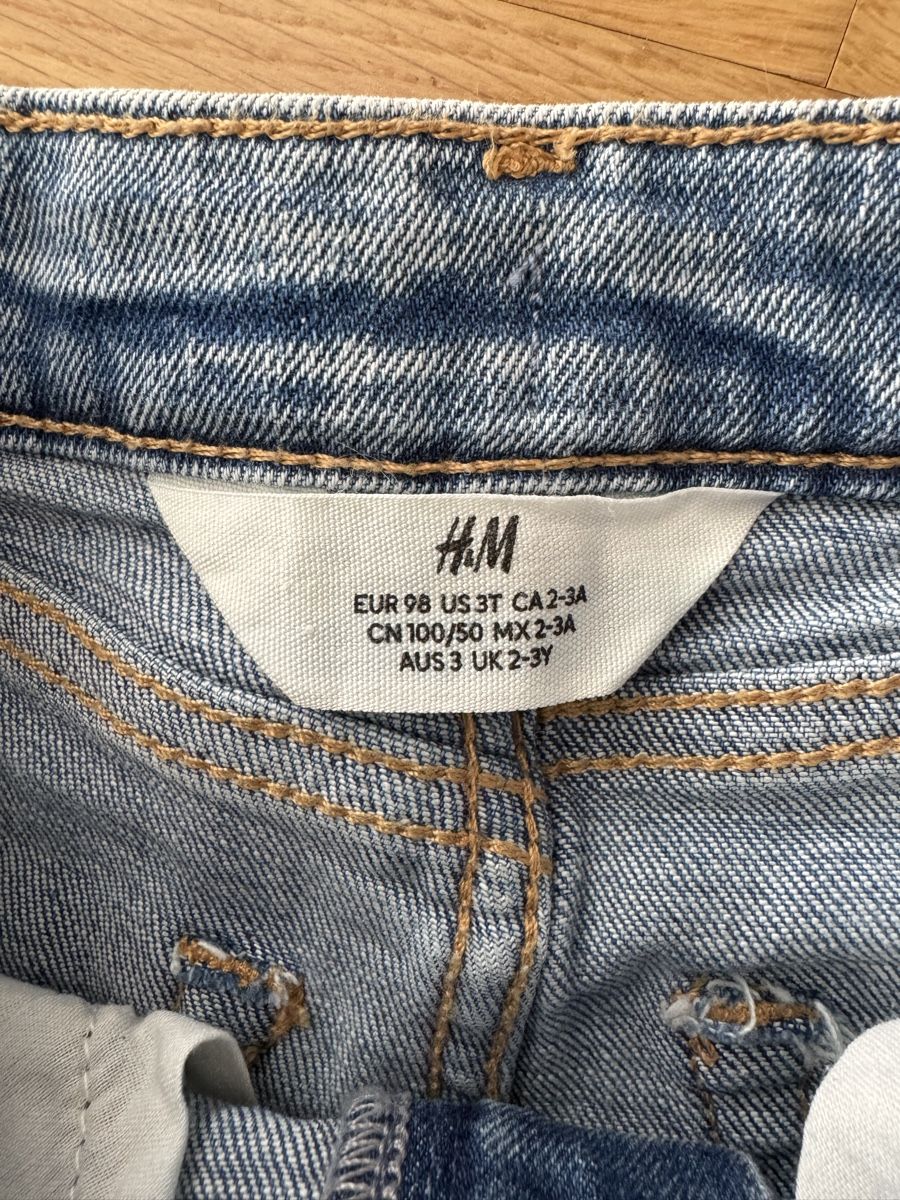 H&M Hosen: H&M Jeans short – Gebraucht aus Oensingen von lottina01 1
