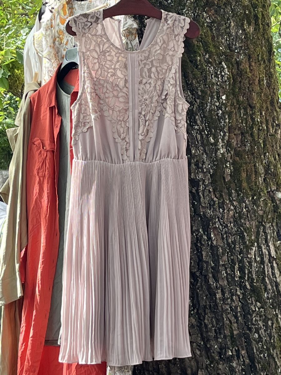 Vestiti: Sommerliches, elegantes Kleid mit Spitze, Grösse S – Usato da Altendorf venduto da pas_5chw