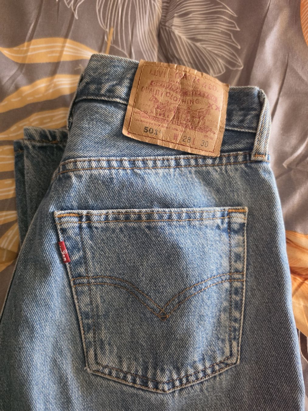 Levi's Jeans: lot de jeans Levi's  – Usato da Begnins venduto da dia_m6l2 6
