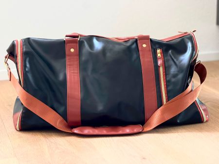2-in-1 Kleidersack-Reisetasche
