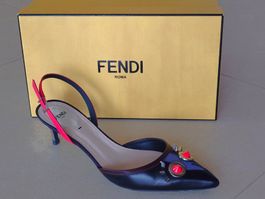 Escarpins FENDI Monster Eyes cuir noir pt.41