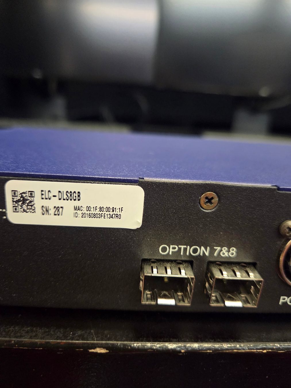 Lampen: DMX Node - ELC dmXLAN Node 8gb ( Nr. 3) – Gebraucht aus Zürich von Habegger_AG_HASTA 2
