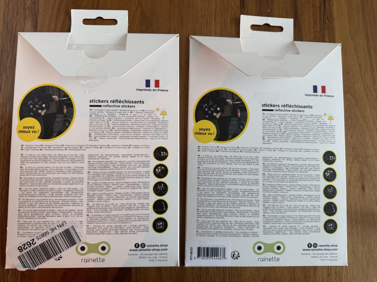 Aufkleber: Neu: Reflektierende Sticker – Neu und originalverpackt aus Wallisellen von Nataschab0 1