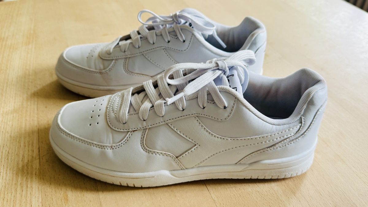 Diadora Scarpe da donna: Tennisschuhe Grösse 39 – Nuovo (secondo la descrizione) da Wabern venduto da Tinu99