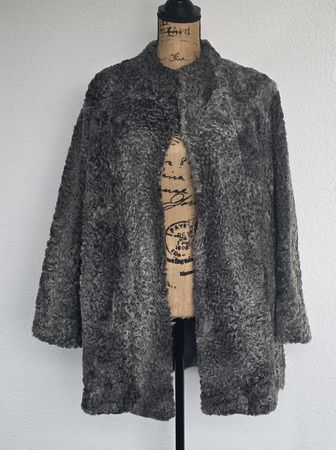 Wintermantel aus echtem Persianer Pelz, Grösse L
