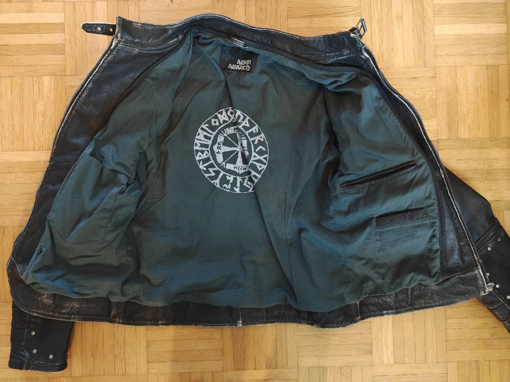 Giacche: Thorhammer Lederjacke schwarz von Amon Amarth - Grösse M – Usato da Wetzikon ZH venduto da trubin 3