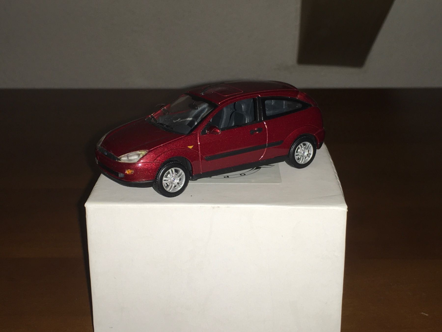 Ford Modellautos: Ford Focus 1/43 - 1998 - Minichamps – Gebraucht aus Wohlen AG von PrivatSammlung