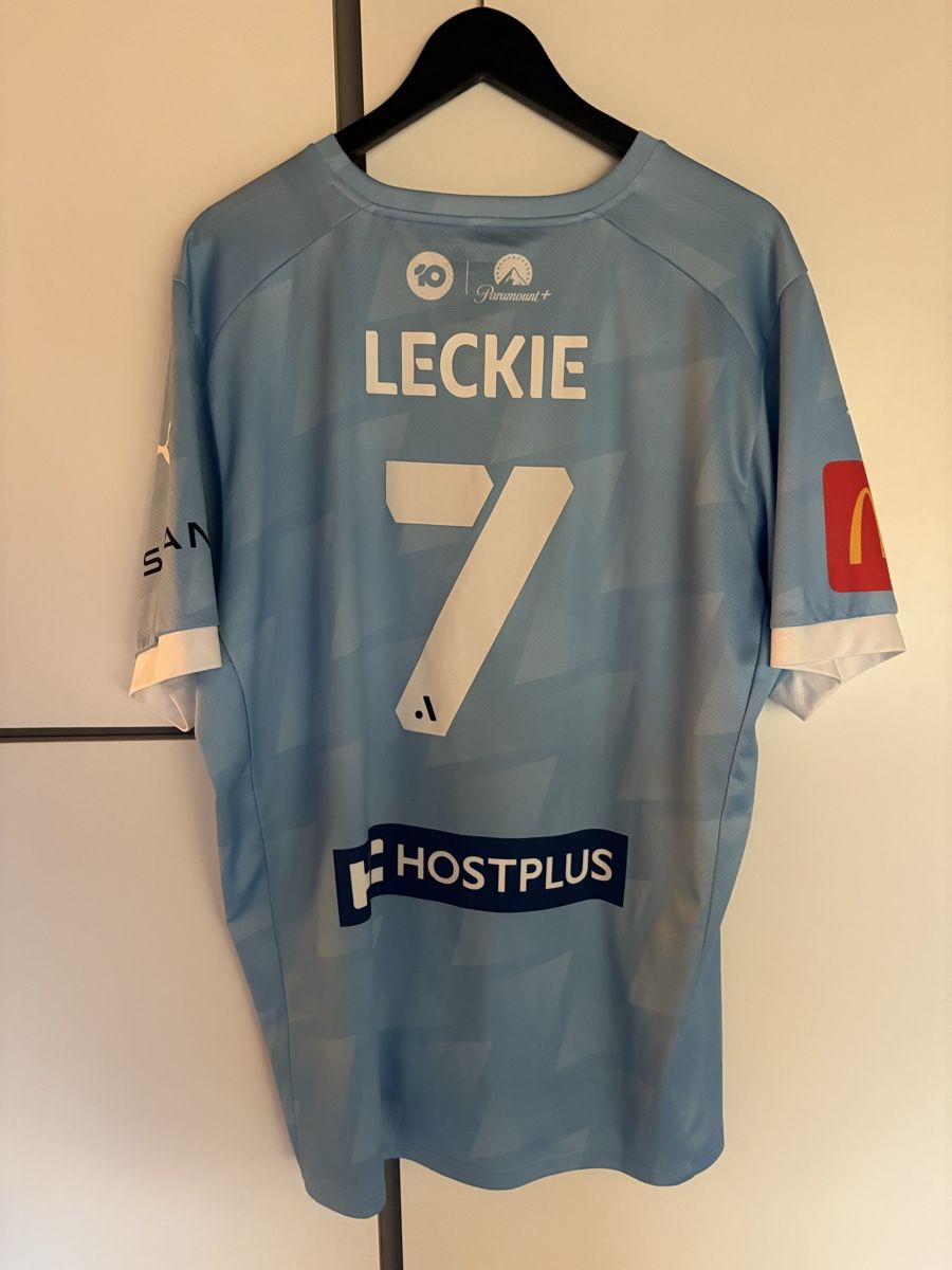 Puma Canottiere & Pantaloni: Melbourne City Trikot Matthew Leckie – Usato da Kiesen venduto da jan_siegenthaler 1