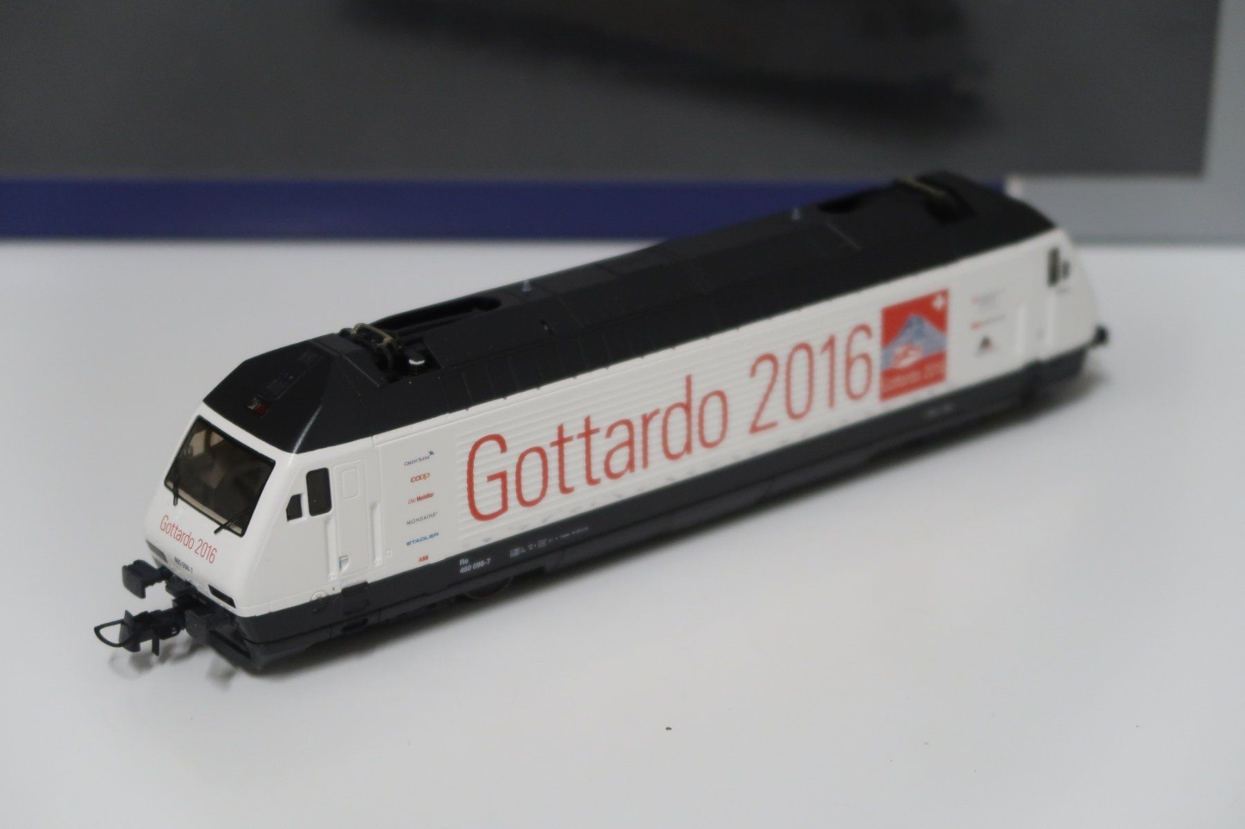 Roco Modelleisenbahnen: Roco SBB Re 460 "Gottardo 2016", DC Sound – Neu (gemäss Beschreibung) aus Dättwil AG von Bastiano_Coimbra 2