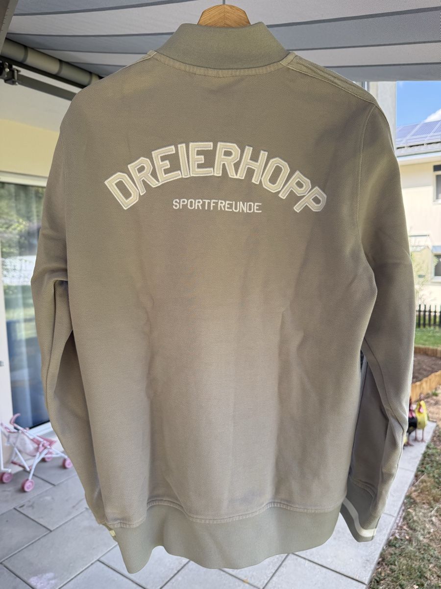 Pullover & Sweatshirts: Dreierhopp Pullover – Gebraucht aus Blumenstein von D.Mosi 1