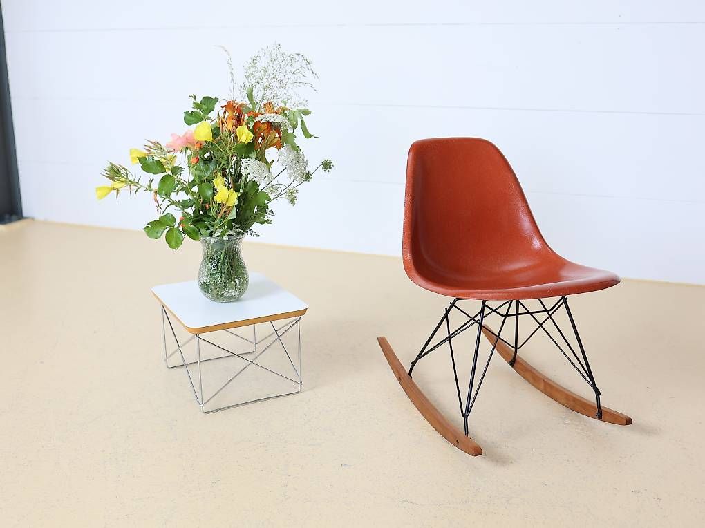 Eames Sedie: Eames Schaukelstuhl, Hermann Miller – Usato da Meinisberg venduto da atelier_TILIJA 3