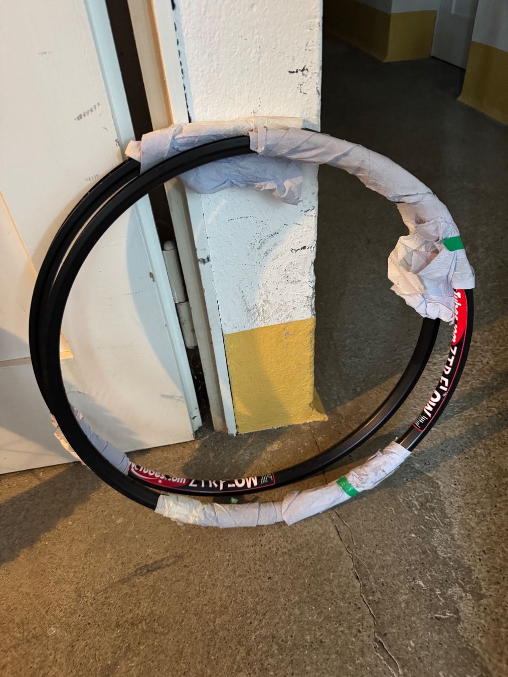 Pezzi di ricambio: 2x Felge Notubes ZTR Flow 26'' – Nuovo (secondo la descrizione) da Zürich venduto da cla_fgq7