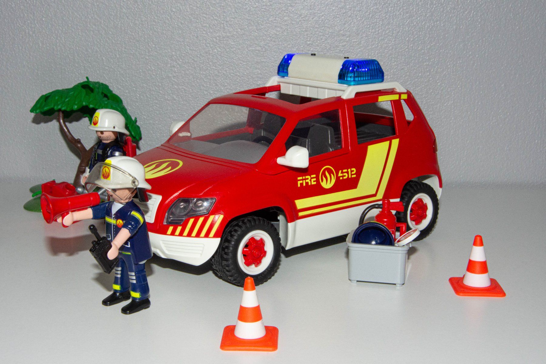 Playmobil Giocattoli: Lot pompiers Playmobil – Usato da Genève venduto da auto_miniatures 2