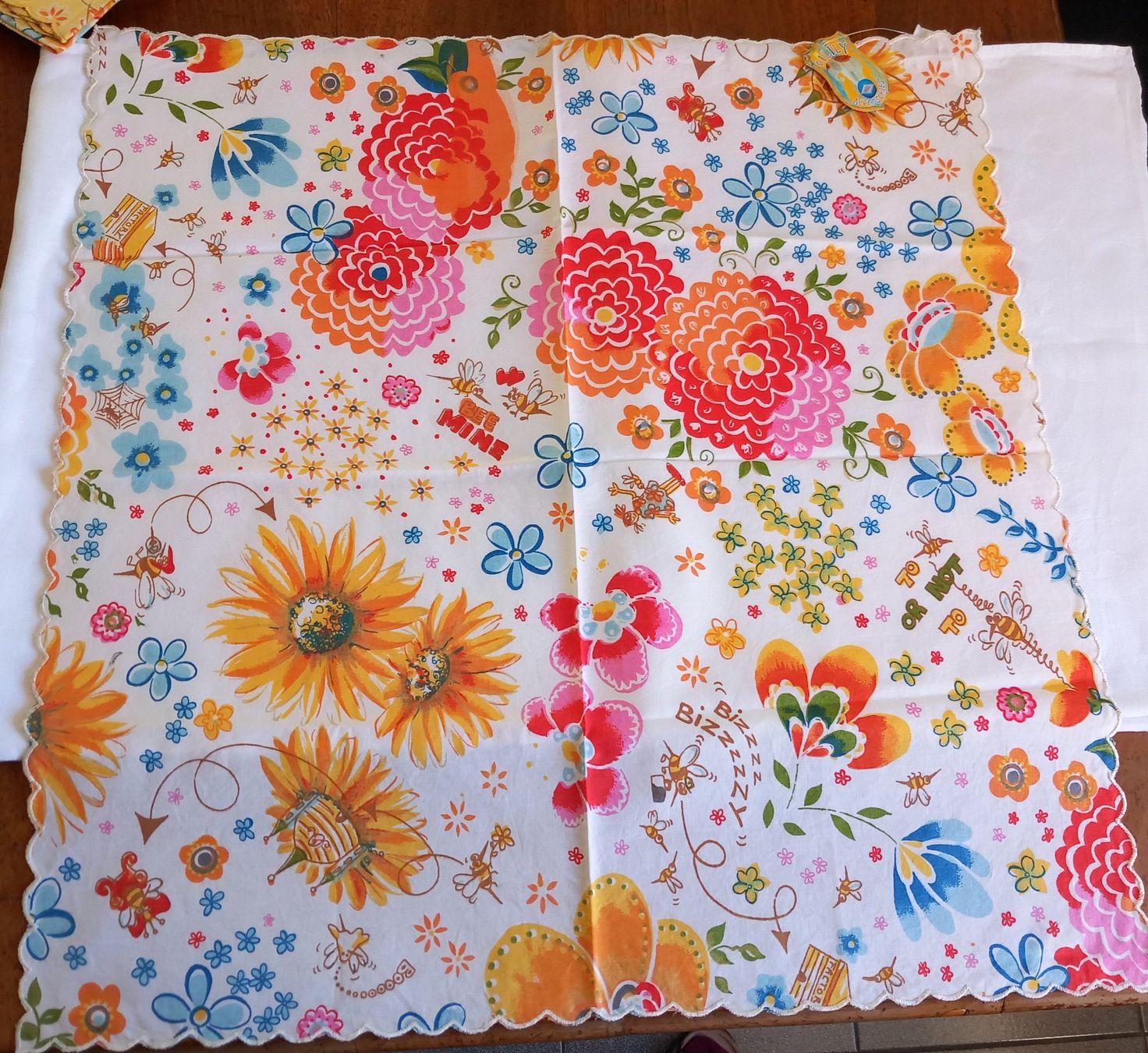 Oilily Altro abbigliamento per bambina: Foulard neuf Oilily – Nuovo e nell'imballaggio originale da Versoix venduto da Liline2010