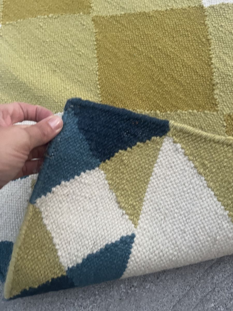 Teppiche: Designer Teppich von Mooris / Indoor – Gebraucht aus Kerzers von del13 4
